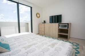 3 Schlafzimmer, laptopgeeigneter Arbeitsplatz, Bügeleisen/Bügelbrett