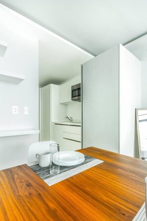 Dining - Studio In The Best Location, AC, Beach, Sun! (Playa del Carmen)