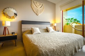 1 habitación y espacio para trabajar con laptop 