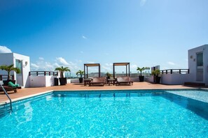 Udendørs pool