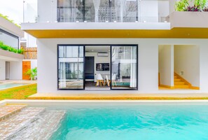 Outdoor pool - Great 1 Bedroom, Good Location, Amazing Beaches!! (Tulum)