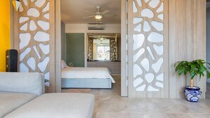 Unclassified image, 4 of 25, button - Gorgeous 1-br Condo for 4, 3 Blks From Ocean! (Playa del Carmen)