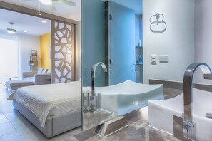 1 dormitorio y espacio para trabajar con un portátil