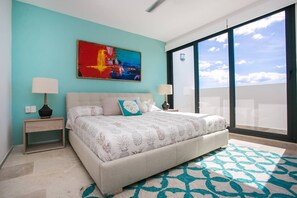5 chambres, espace de travail pour ordinateurs portables