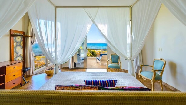 Room - Breathtaking Oceanfront 5BR Villa, Dream Vacation!!! (Akumal)