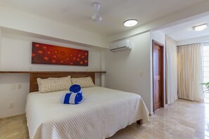 1 habitación y espacio para trabajar con laptop 