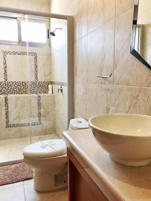 Bathroom - 1-br Condo in Playa del Carmen's Sweet Spot (Playa del Carmen)