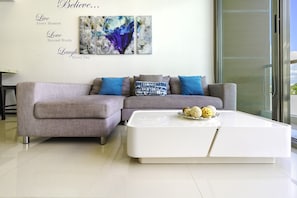 TV - Beautiful Bright 2BR Penthouse! Private Pool!! (Playa del Carmen)