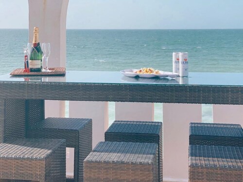 Beachfront Townhouse, Swimming-pool, in Chelem Centro