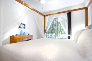 2 habitaciones y espacio para trabajar con laptop