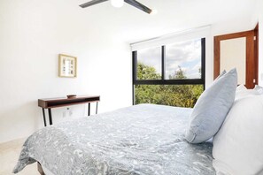 2 bedrooms, laptop workspace, iron/ironing board, bed sheets - 2BR Modern Apartment With Amazing Amenities in Akumal !!! (Akumal)