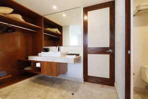 Bathroom - 2BR Modern Apartment With Amazing Amenities in Akumal !!! (Akumal)