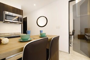 Interior - Beautiful 2B Apartment Downtown Location Amazing Rooftop View and High Speed Internet (Playa del Carmen)
