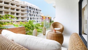 Interior - NEW 1 BR Condo With gym - 3 Blocks From Beach (Playa del Carmen)