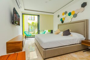 1 bedroom, laptop workspace, bed sheets