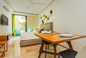 1 bedroom, laptop workspace, bed sheets