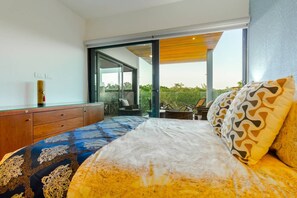 2 Schlafzimmer, laptopgeeigneter Arbeitsplatz, Bügeleisen/Bügelbrett
