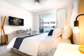 1 chambre, espace de travail pour ordinateur portable