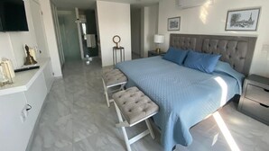 2 kamar tidur, setrika/meja setrika, Wi-Fi, dan seprai linen
