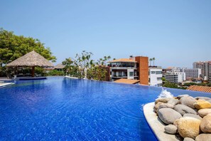 Outdoor pool - Sweet Safari Studio! Selva Romantica Heart of the Romantic Zone - 2 Blocks to Beach (Puerto Vallarta)