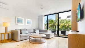 Unclassified image, 2 of 26, button - Anah Downtown 1br, Rooftop Views, GYM and Pool !! (Playa del Carmen)