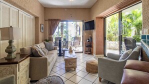 Unclassified image, 4 of 33, button - Stunning Pool & Ocean Views! Ground Floor Unit! (Cabo San Lucas)