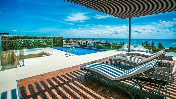 Unclassified image, 1 of 26, button - Panoramic View - Steps From The Beach (Playa del Carmen)