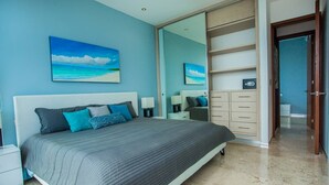 Unclassified image, 5 of 26, button - Panoramic View - Steps From The Beach (Playa del Carmen)