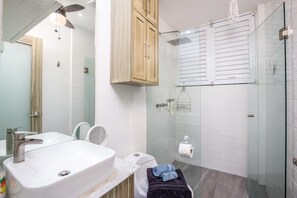 Bathroom - Super Cozy Studio! Well Laid out Everything you Need - Stunning Rooftop Inifinity Pool! 5D Neighbourhood (Puerto Vallarta)