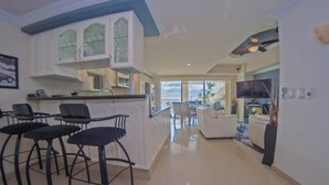 Interior - Ocean Front Nuevo Vallarta 3 Bed!pool! Sleeps 6! (Nuevo Nayarit)