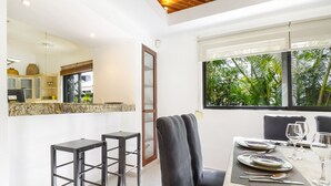 Dining - Large Villa Pool Close To Beach Sleeps 16 (Playa del Carmen)