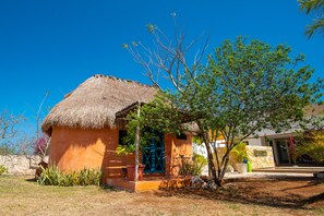 Exterior - Stunning 3 BR Villa North of Mérida (Chicxulub Pueblo)