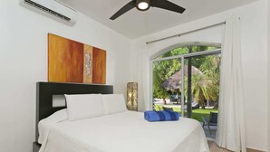 Unclassified image, 2 of 29, button - Amazing 3 BR Villa, Spacious and Modern Kitchen! Just few Steps From the Pool Area (Playa del Carmen)