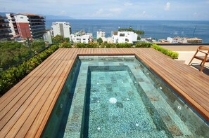 Outdoor pool - Casa De Oro - Amazing Ocean & City Views & Incredible Amenities - New 1 Bedroom 1 Bath at Sailview 180 (Puerto Vallarta)