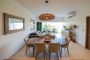Interior - Deluxe and Unique 3BR Condo by The Harbor, North of Mérida (Mérida)