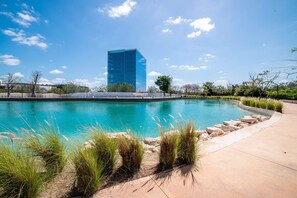 Pool - Deluxe and Unique 3BR Condo by The Harbor, North of Mérida (Mérida)