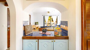Interior - 2 BR Cozy Apartment Only Steps From the Beach ! Perfect Location !!! (Playa del Carmen)