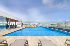 Outdoor pool - 1 BR #1 Location! Condo Ipana. Brand new W/ 3 Rooftop Pools, Gym and Rooftop bar With Ocean View.!!! (Playa del Carmen)