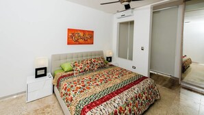 Unclassified image, 4 of 16, button - Dream Penthouse 2br! Steps to Beach! Pool! Best! (Playa del Carmen)