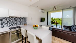 Unclassified image, 2 of 16, button - Dream Penthouse 2br! Steps to Beach! Pool! Best! (Playa del Carmen)