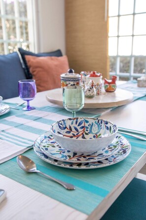 Dining - -- Adorable & Comfy -- 1 Bedroom Studio -- Walking Distance to Cabo San Lucas's Famous Marina!! (Cabo San Lucas)