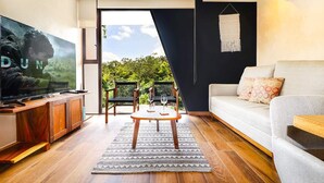 Living area - Luxury Penthouse Private Rooftop Pool GYM 3 BR in Tulum (Tulum)