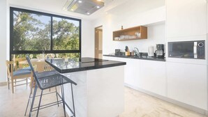 Microwave, stovetop, cookware/dishes/utensils - Anav- A-41 Beautiful 2 Bedroom Penthouse Condo With Spacious Private Rooftop Terrace (Akumal)