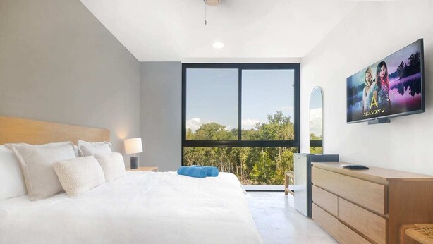 2 bedrooms, laptop workspace, iron/ironing board, bed sheets - Anav- A-41 Beautiful 2 Bedroom Penthouse Condo With Spacious Private Rooftop Terrace (Akumal)