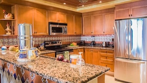 Unclassified image, 5 of 24, button - Ocean Front 2br!breathtaking Views! Pool!sleeps 6!playa Royale (Nuevo Nayarit)