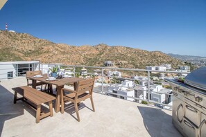 Tempat makan outdoor