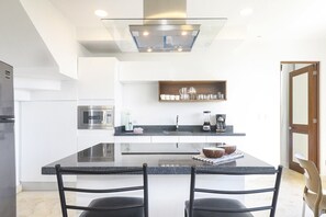 Microondas y parrilla de estufa 