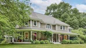 Ferienhaus, Mehrere Betten (Red Hook Retreat) | Außenbereich