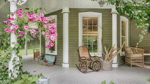 獨棟房屋, 多張床 (Red Hook Retreat) | 露台/庭院