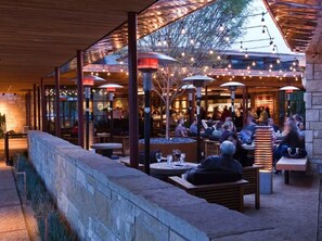 Easy stroll from Lions's Lair through at the beginning of the Inman Park Dining District